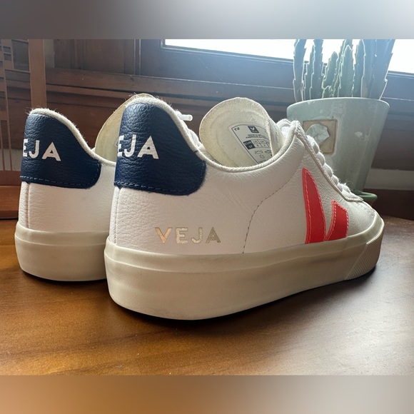 Veja EXCELLENT Campo White Fluo leather sneaker navy/orange best seller -6 - Picture 4 of 13